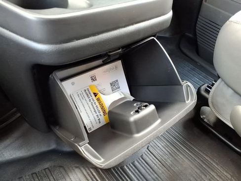 New 2026 GMC Savana 2500 w/ Driver Convenience Package RWD image 32