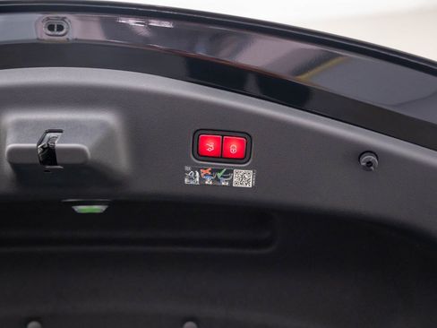 Certified 2024 Mercedes-Benz CLE 450 4MATIC Coupe image 34