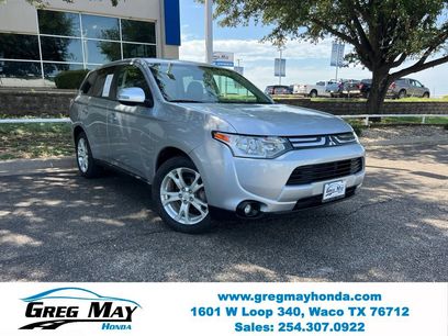 Used 2014 Mitsubishi Outlander SE