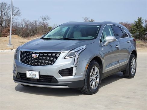 Used 2023 Cadillac XT5 Premium Luxury w/ Technology Package image 4