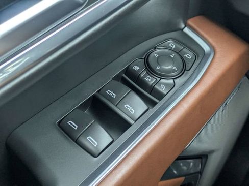 Used 2024 GMC Sierra 2500 Denali Ultimate image 31