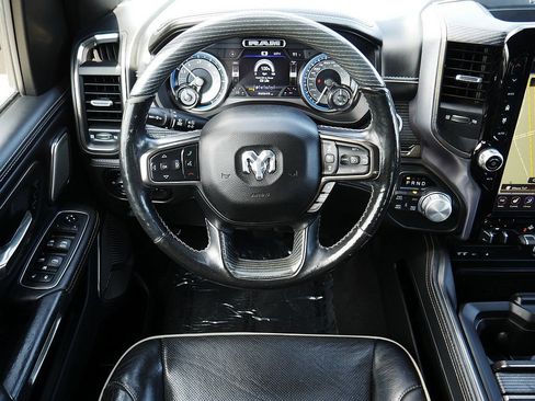 Used 2019 RAM 1500 Limited AWD/4WD image 18