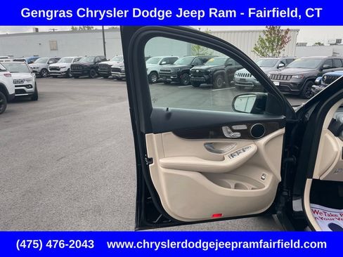 Used 2019 Mercedes-Benz GLC 300 4MATIC image 51