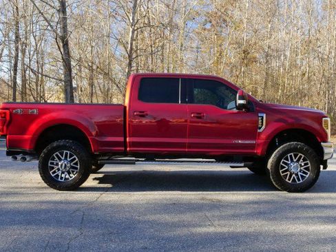 Used 2018 Ford F250 Lariat w/ Lariat Ultimate Package image 35