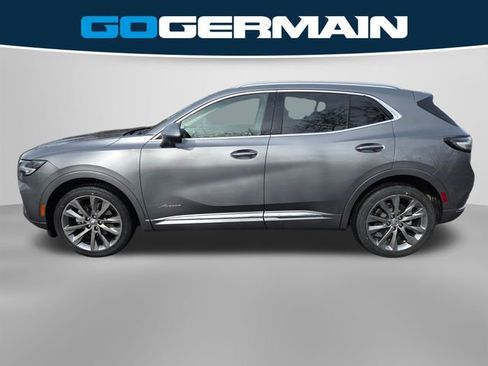 Used 2022 Buick Envision Avenir w/ Technology Package II image 11