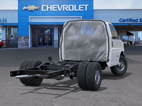 New 2025 Chevrolet Express 3500 w/ Power Convenience Package image 24