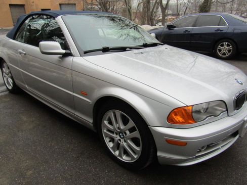 Used 2002 BMW 330Ci Convertible image 19