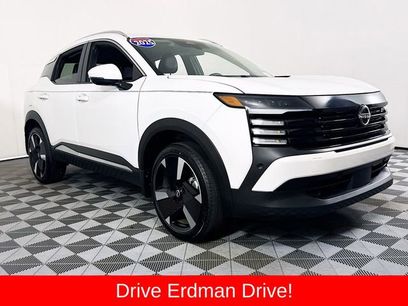 Used 2025 Nissan Kicks SR