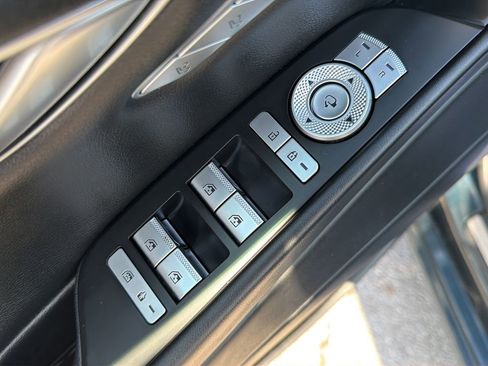 Used 2023 Genesis G80 2.5T image 19