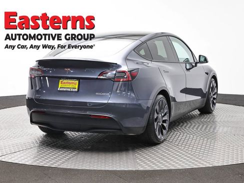Used 2020 Tesla Model Y Long Range AWD/4WD image 5