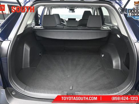 Used 2025 Toyota RAV4 XLE AWD/4WD image 26
