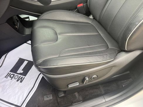 Used 2024 Hyundai Palisade SEL FWD image 26