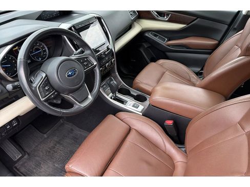 Used 2019 Subaru Ascent Touring w/ Popular Package #2 image 10