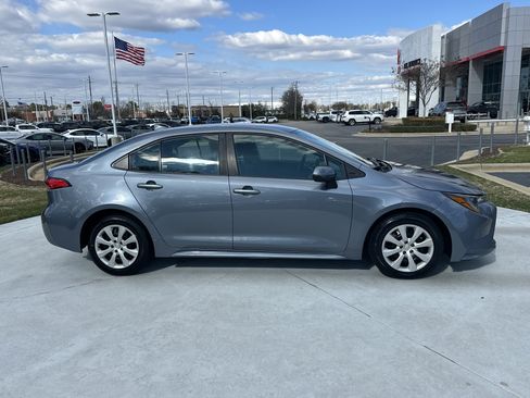 Certified 2024 Toyota Corolla LE image 11