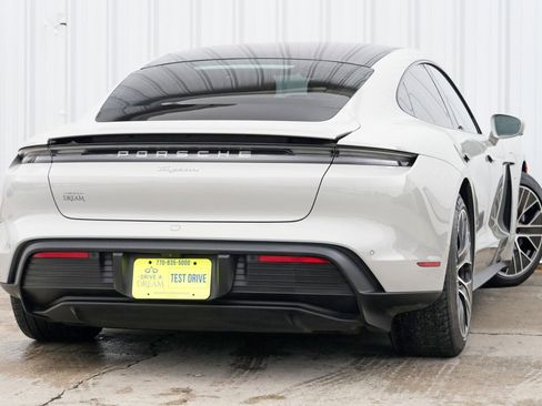 Used 2023 Porsche Taycan w/ Premium Package image 5