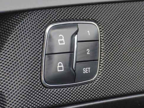 Used 2018 Ford Fusion Titanium image 16