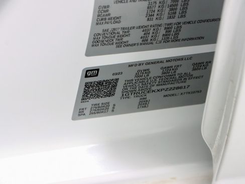 Used 2023 GMC Sierra 1500 Elevation image 33