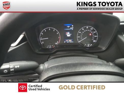 Used 2025 Toyota Corolla LE FWD image 18