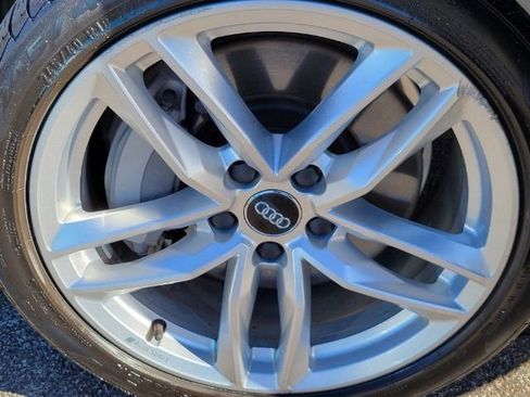 Used 2020 Audi A4 2.0T Premium image 4