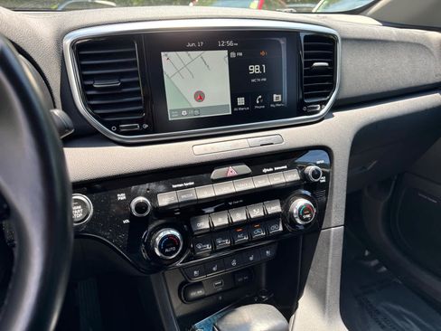 Used 2021 Kia Sportage EX w/ EX Technology Package AWD/4WD image 23