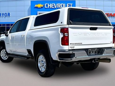 Used 2024 Chevrolet Silverado 2500 LT AWD/4WD image 4