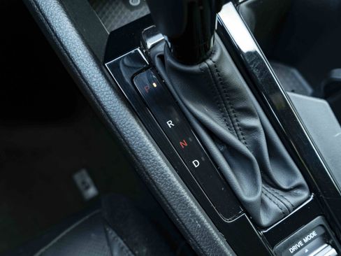 Used 2025 Honda Accord Sport image 29