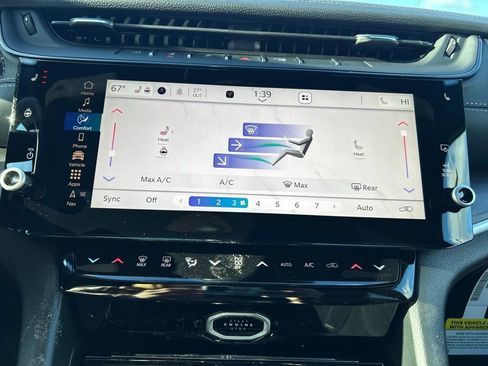 New 2026 Jeep Grand Cherokee Altitude AWD/4WD image 22