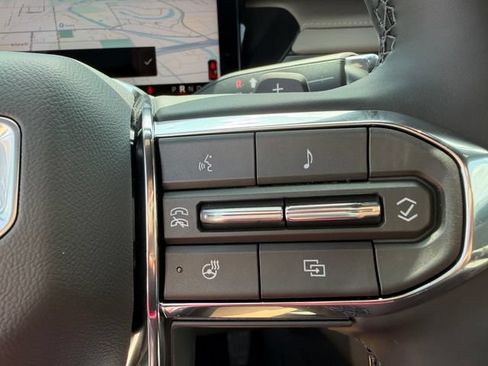 New 2026 GMC Acadia Elevation w/ Elevation Premium Package FWD image 17
