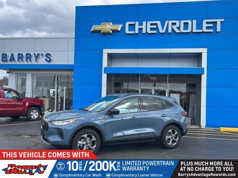 Used 2025 Ford Escape ST-Line image 1