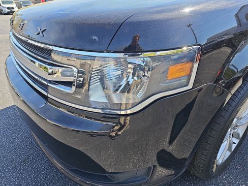 Used 2019 Ford Flex SE image 31