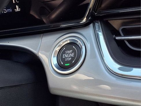 New 2026 Chevrolet Trax LT w/ Driver Confidence Package image 15