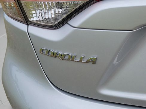 Used 2023 Toyota Corolla LE FWD image 25
