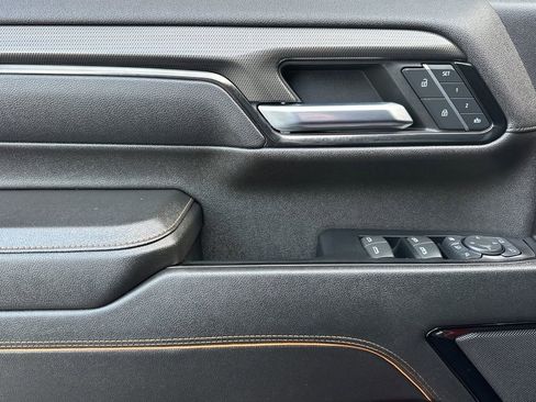 Used 2024 GMC Sierra 3500 AT4 w/ AT4 Premium Plus Package image 11