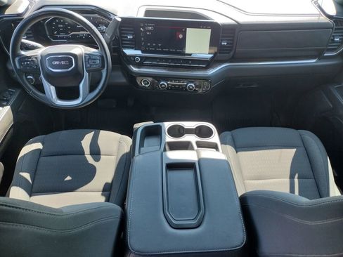 Used 2023 GMC Sierra 1500 SLE w/ Enhanced Capability Package image 6