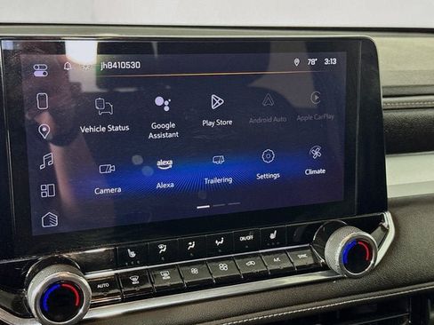 Used 2024 Chevrolet Colorado LT w/ LT Convenience Package III AWD/4WD image 15