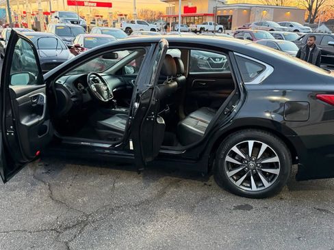 Used 2016 Nissan Altima 2.5 SL image 9