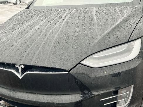 Used 2021 Tesla Model X Long Range image 11