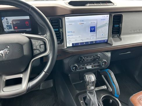 Used 2023 Ford Bronco Outer Banks AWD/4WD image 17