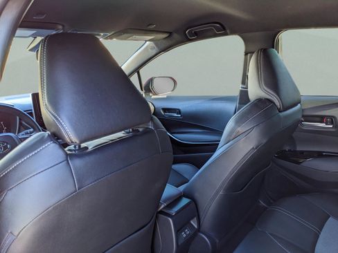 Used 2025 Toyota Corolla XSE image 22