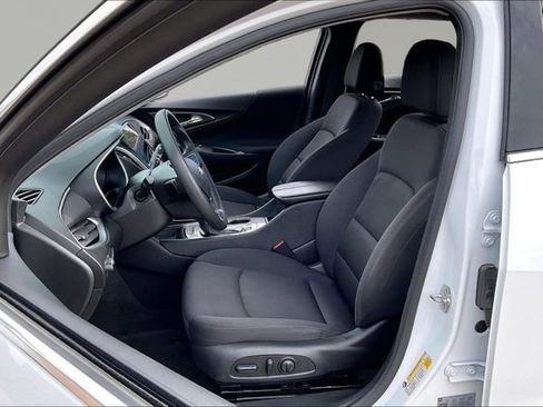 Used 2024 Chevrolet Malibu LT image 15