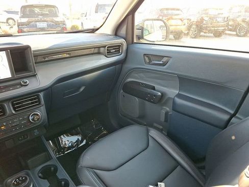 Certified 2023 Ford Maverick Lariat w/ Lariat Luxury Package image 17