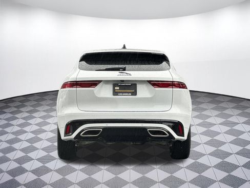 Used 2025 Jaguar F-PACE R-Dynamic S AWD/4WD image 16