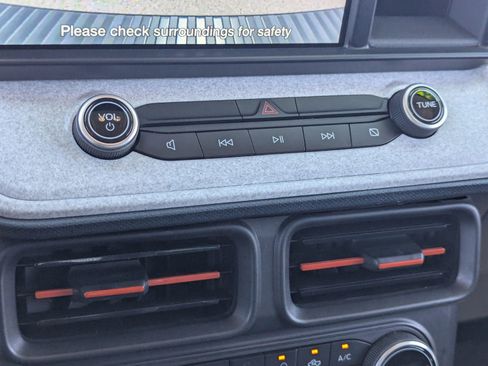 Certified 2022 Ford Maverick XLT FWD image 22