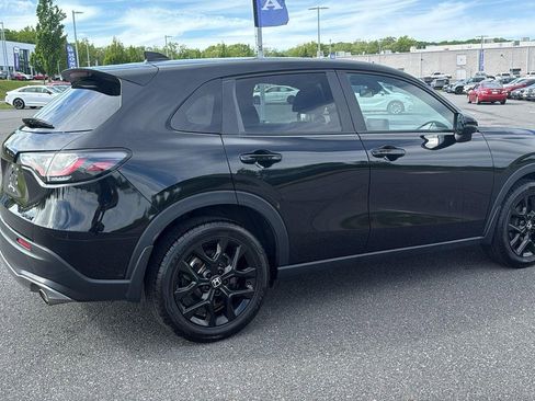 Used 2024 Honda HR-V Sport image 5