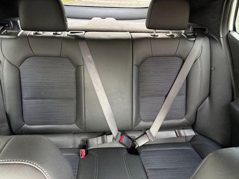 Used 2025 Buick Envista Preferred image 33