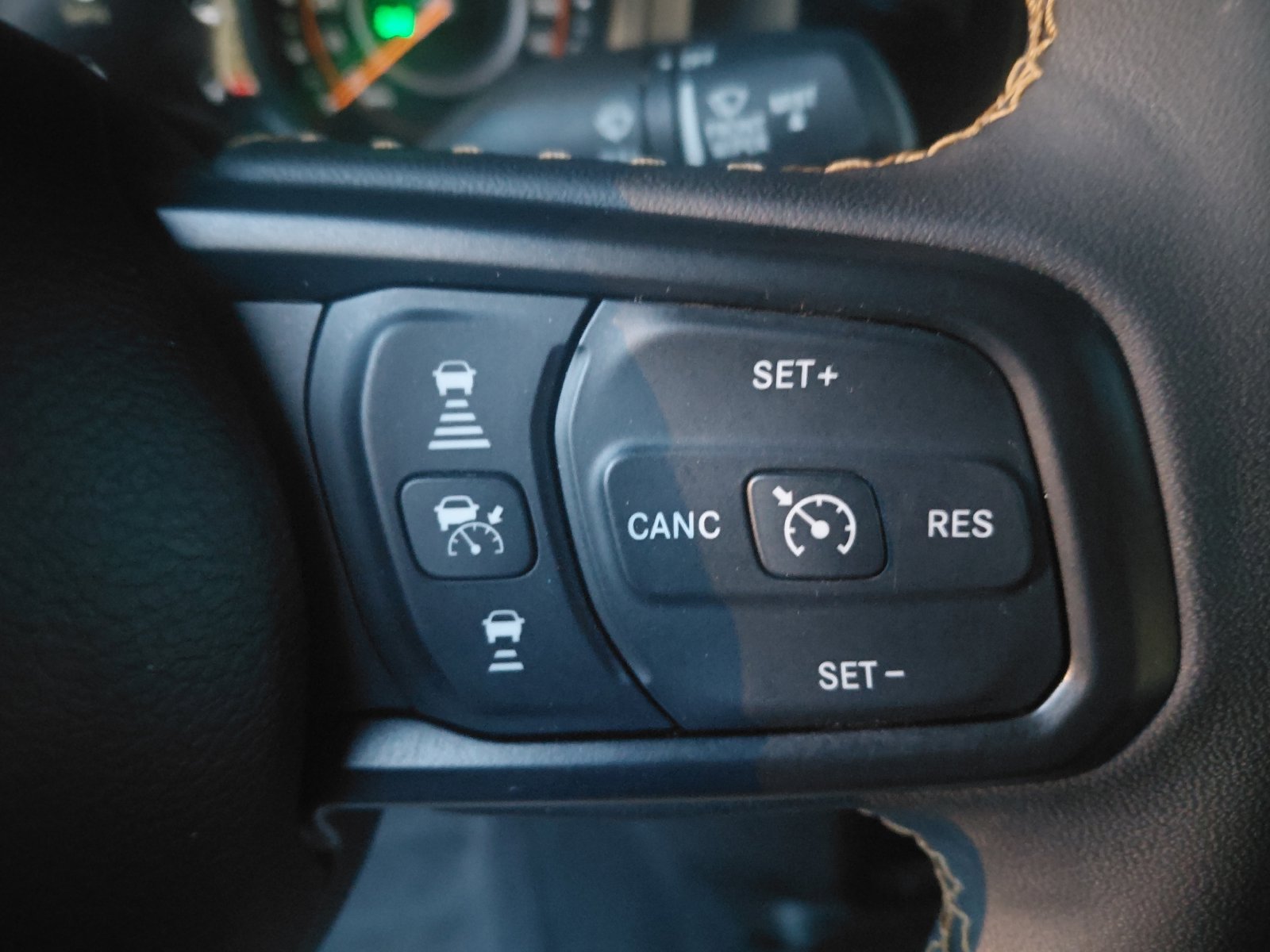 Used 2024 Jeep Wrangler Unlimited Sport AWD/4WD image 6