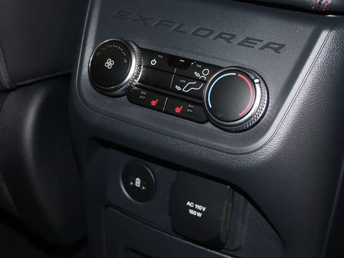 New 2026 Ford Explorer ST-Line w/ ST-Line Street Pack RWD image 35