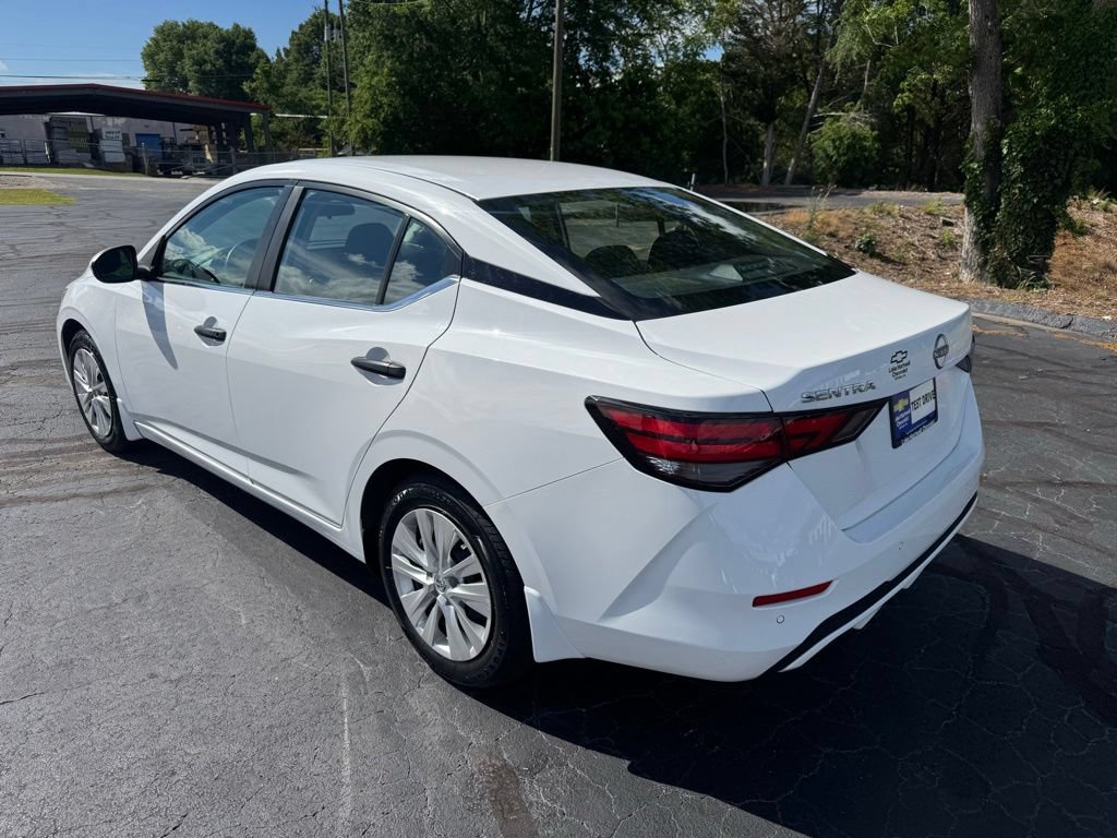 Used 2025 Nissan Sentra S FWD image 3