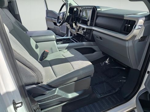 Used 2024 Ford F250 XLT w/ FX4 Off-Road Package image 34