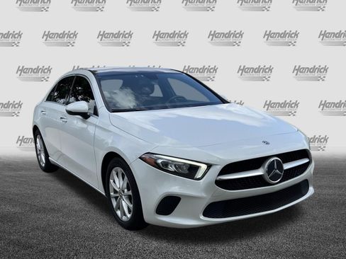 Used 2020 Mercedes-Benz A 220 image 2